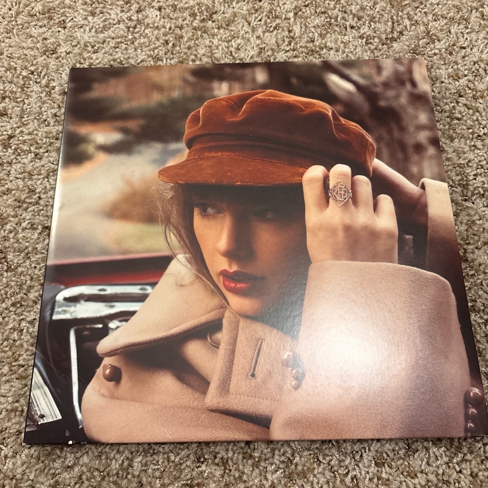 Red Taylor Swift